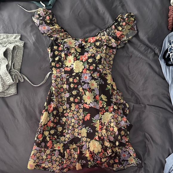 Floral Ruffle Dress - Picture 1 of 4